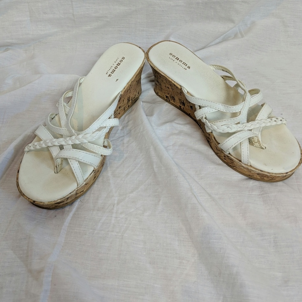 White wedges